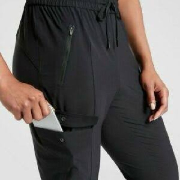 Athleta Unbound Black Sleeveless Jumpsuit,long legs,stretch,cargo pockets Small - Picture 4 of 14